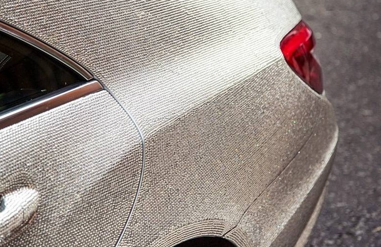 carro-cravejado-cristais-swarovski
