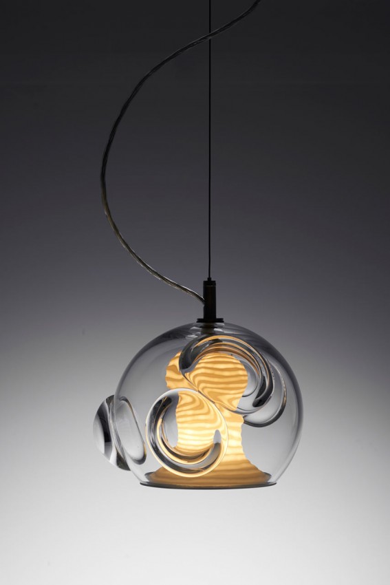 luminaria-pendente-de-vidro-e-porcelana