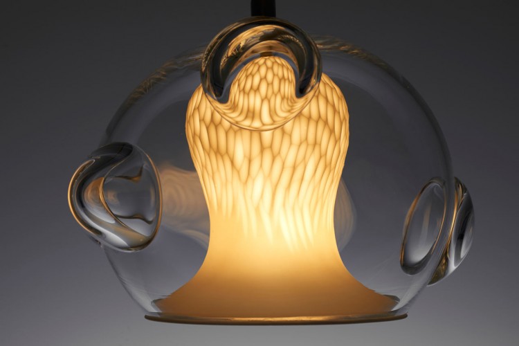 luminarias-pendentes-de-vidro-e-porcelana