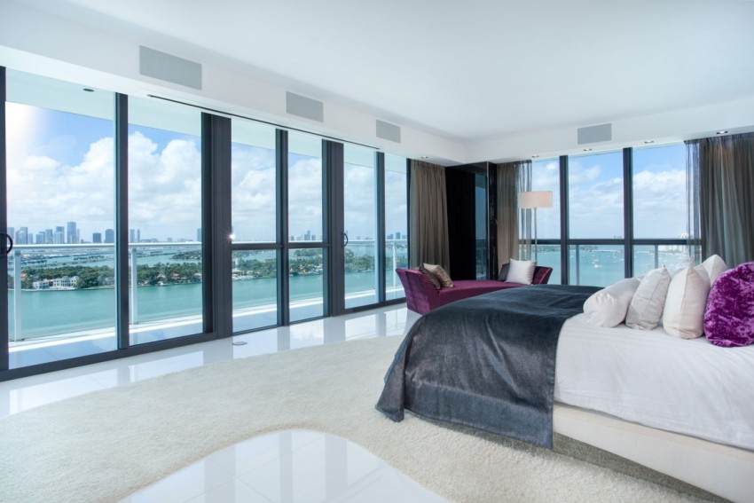 decoracao-luxuosa-suite-casal-com-vista-pro-mar