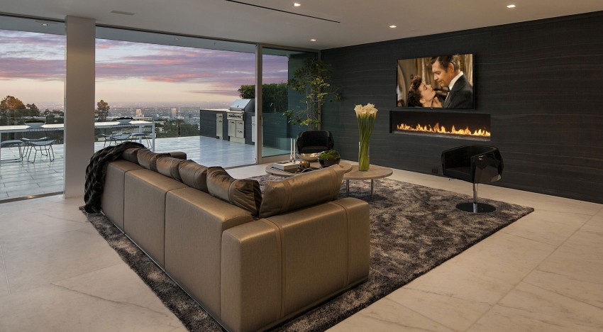 decoracao-contemporanea-sala-de-tv-casa-em-trousdale-beverly-hills