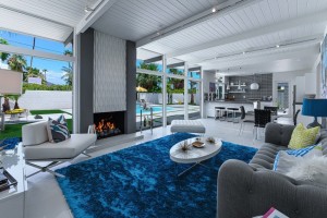 decoracao-cinza-e-azul-sala-de-estar-casa-em-palm-springs-calofornia