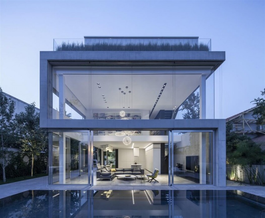 casa-em-vidro-e-concreto-casa-em-ramat-gan-israel
