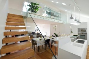 escada-de-vidro-incolor-casa-estilo-vitoriano-em-londres
