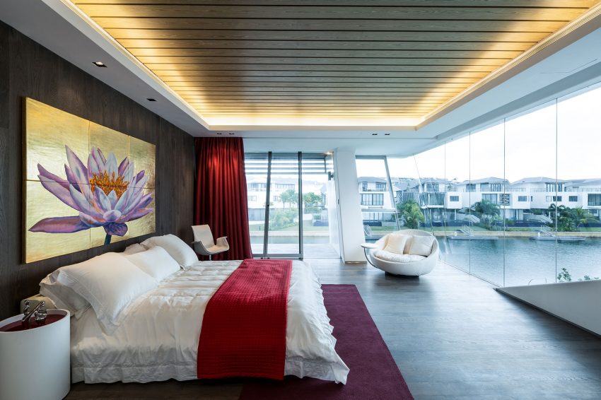 decoracao-quarto-de-casal-envidracado-casa-em-cingapura-por-mdbdecoracao-quarto-de-casal-envidracado-casa-em-cingapura-por-mdb