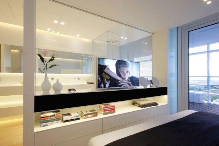 Quarto integrado ao banheiro