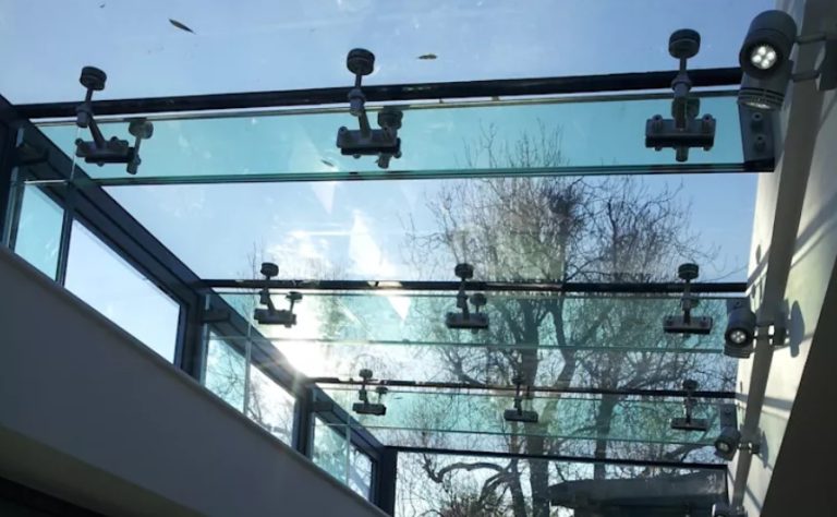 Cobertura de vidro Spider Glass